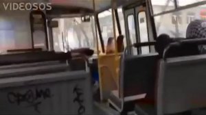 Безумная бабка в автобусе