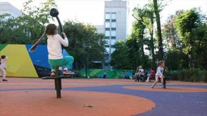 " Наши дети" - Звоните дети нам и приезжайте.....