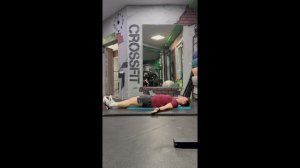 6. Подъем прямой ноги