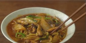 Приготовление лапши с капустой: Просто, но невероятно вкусно