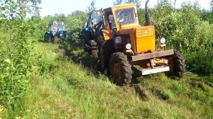 МТЗ 82 провалился в болоте