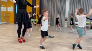 "ТАНЦЛАНДИЯ" средняя группа ***ФРАГМЕНТЫ