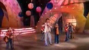 Непоседы и Газманов Олег - Танцуй пока молодой, мальчик