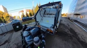 Работа мусоровоза 16м3