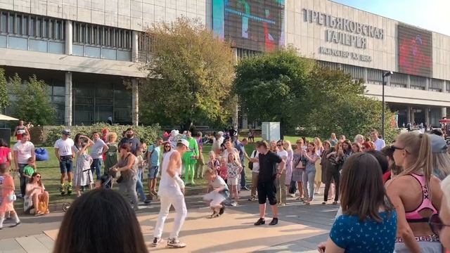 Московский хип хоп смотреть онлайн