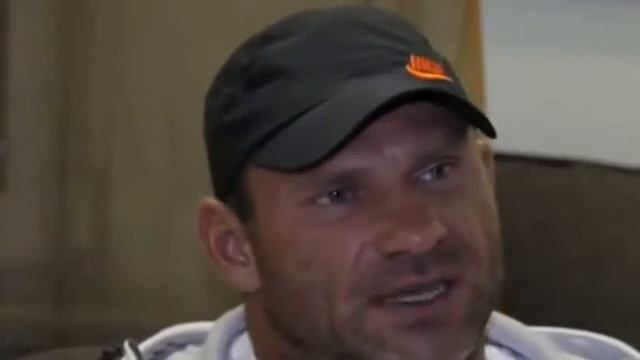 Голубочкин пропускает сам себя webm