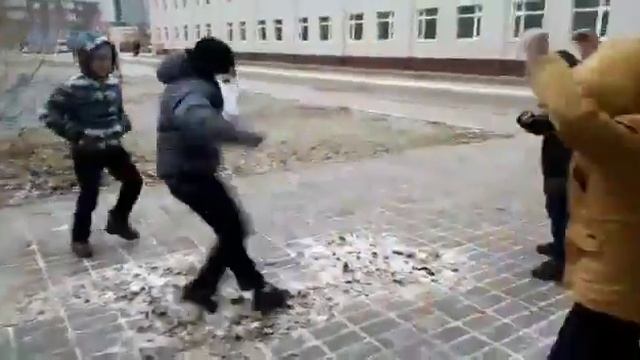 MC хип-хоп против детей