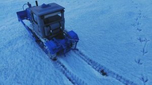 Трактор т 150 на гусеницах масштаб 1 к 10 на радиоуправле?