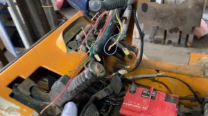 Вилочный погрузчик не едет не заводится