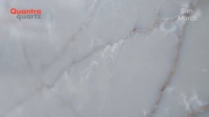 Светопропускающий серый кварцит San Marco (9972) от Quantra Quartz