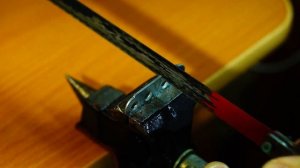 ГЕНИАЛЬНАЯ ТОЧИЛКА ДЛЯ НОЖЕЙ ИЗ СТАРОГО ДИСКА ОТ БОЛГ?