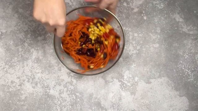 КАК ПРИГОТОВИТЬ САЛАТ КУКУРУЗА ФАСОЛЬ МОРКОВЬ? Вкусны смотреть онлайн