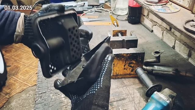 Самодельный минитрактор переломка. Что внутри глушит? смотреть онлайн