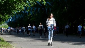 Пешеходам приготовиться: продажи электросамокатов в России увеличились вдвое