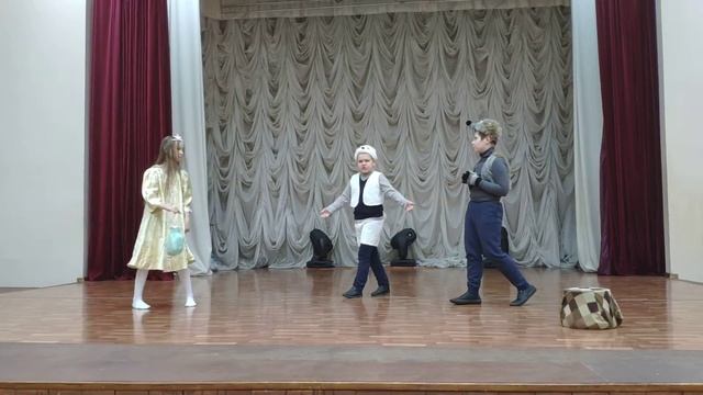 РОЖДЕСТВЕНСКАЯ СКАЗКА смотреть онлайн