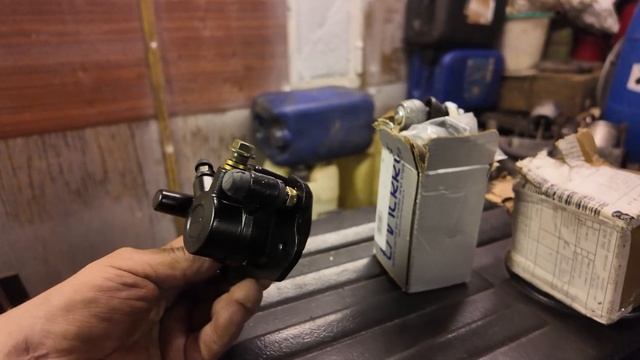 Lynx 5900 / Обзор переделок / Замена гусеницы на тайговскую смотреть онлайн