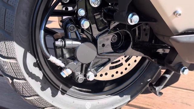 BC скутер 50/180 лютый инжектор на водянке из Китая смотреть онлайн