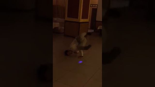 Узбек жжёт 2😁 смотреть онлайн