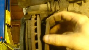 Замена колодок. CHERY B14 CrossEaster