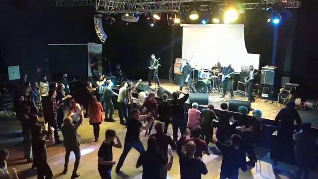 DIYB - В небеса смотреть онлайн