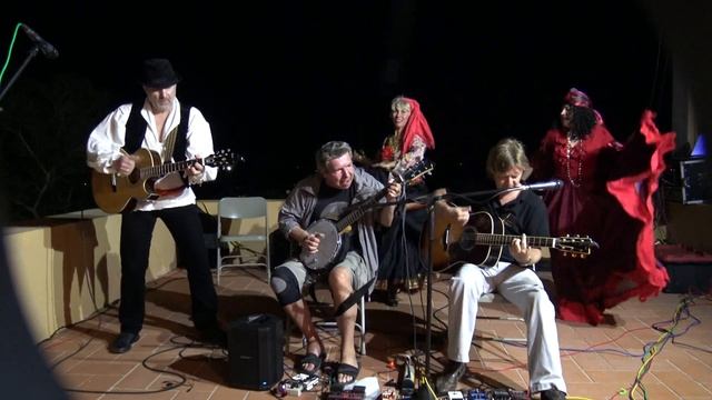 концерт в замке Евгений Малиновкий, Алексей Кудрявцев и Сергей Криченко смотреть онлайн