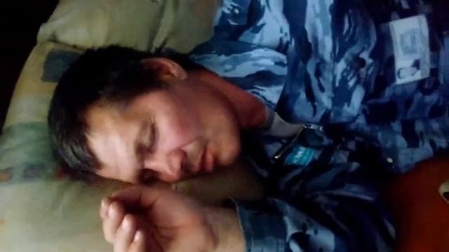 Ох рано,встает охрана))) смотреть онлайн