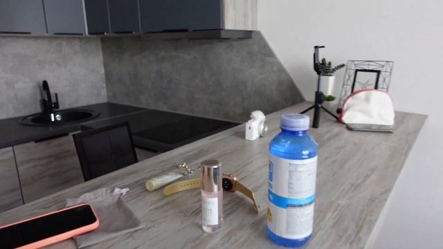 СТАТУС СВОБОДНА | С ПОДРУГОЙ ОБСУЖДАЕМ ЛИШНИЙ ВЕС смотреть онлайн