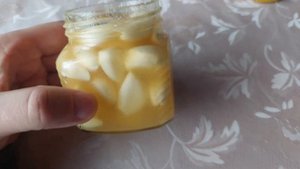 ферментация чеснока в мёде 🍯🧄 очень простой рецепт