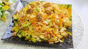 Уж очень вкусный салат с пекинской капустой и орехами