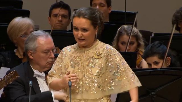 А. ВИВАЛЬДИ - «Agitata da due venti» / Юлия ЛЕЖНЕВА и Российский национальный оркестр смотреть онлайн