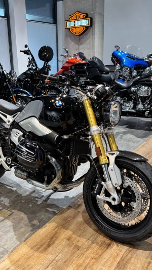 BMW R NINE T - Carbon OHLIN'S