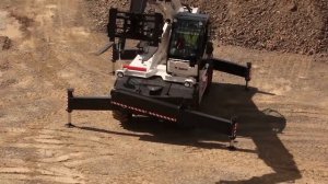 Телескопические погрузчики с поворотной башней Bobcat