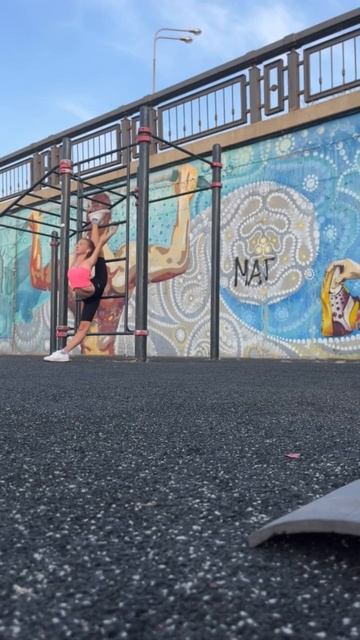 Уличная растяжка shorts ballet 2022 dancer балет художественнаягимнастика спорт sports