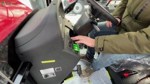 Поставили фронтальный погрузчик, автономный отопител