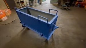 Контейнер на колесах с откидным дном