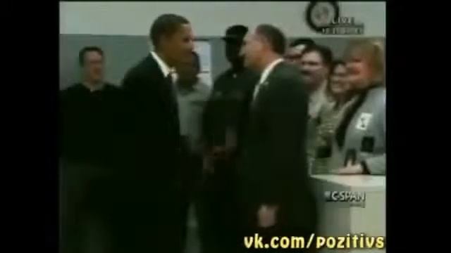 Обама здоровается Юмор! Прикол! Смех смотреть онлайн