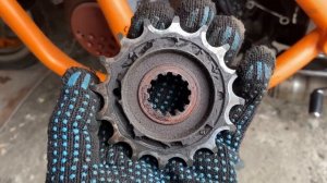 Замена цепи и приводных звезд Kawasaki z1000 gen 1