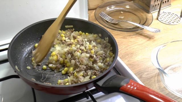 Кесадилья с говядиной, картошкой и сыром, очень вкусн? смотреть онлайн