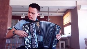 Белоснежная Вишня - На баяне.
