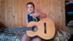 6-летний ребенок играет на гитаре!-прикол (и фальшивый o_0)