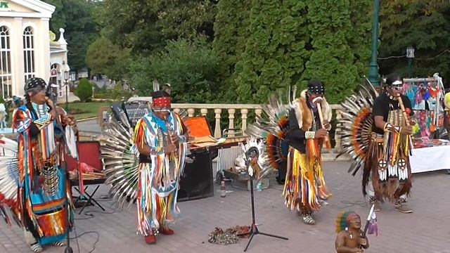Индейцы с Эквадора в Ессентуках. Песня №3, группа Wayra Ñan Ecuador смотреть онлайн