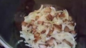 Тушеный картофель с рулькой в казане