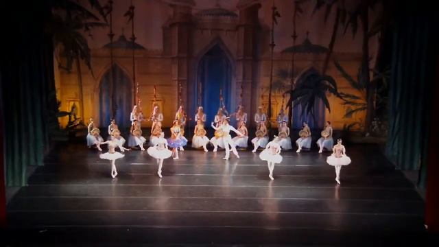 Баядерка 2 акт смотреть онлайн