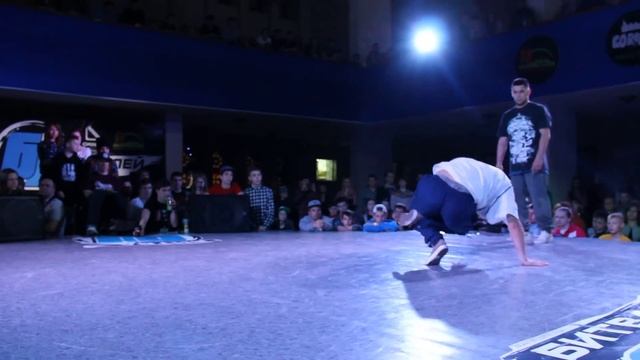Kosto (Top9) VS Kirill. Битва Стилей VII (Battle of styles VII) 2014 смотреть онлайн