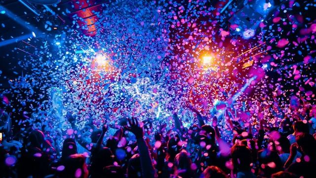 Бас качает 🎶мега бас. смотреть онлайн