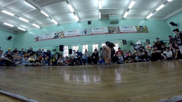 Ижевский Бит | Kids Pro | Lil Step VS Trenko смотреть онлайн