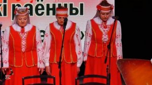 Народная мелодия о Великой Отечественной войне в белорусском национальном костюме.