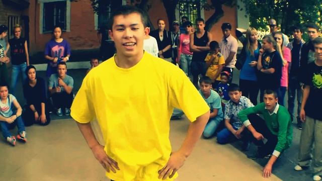 "Сражение помощи 2012" (Break dance) - Руслан vs Перевертыш смотреть онлайн
