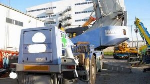 Кран Komatsu LW250-5