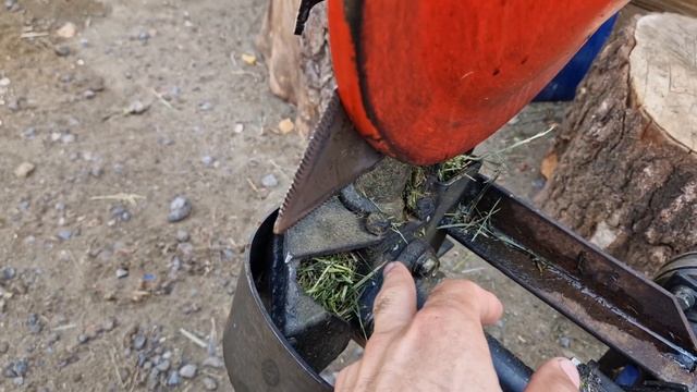 Сенокос полусамодельной роторной  косилкой на самоде?
